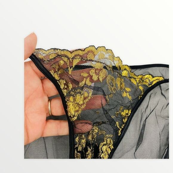 Vintage Victoria's Secret Black Sheer String Bikini Gold Metallic Lace Medium - Picture 2 of 7